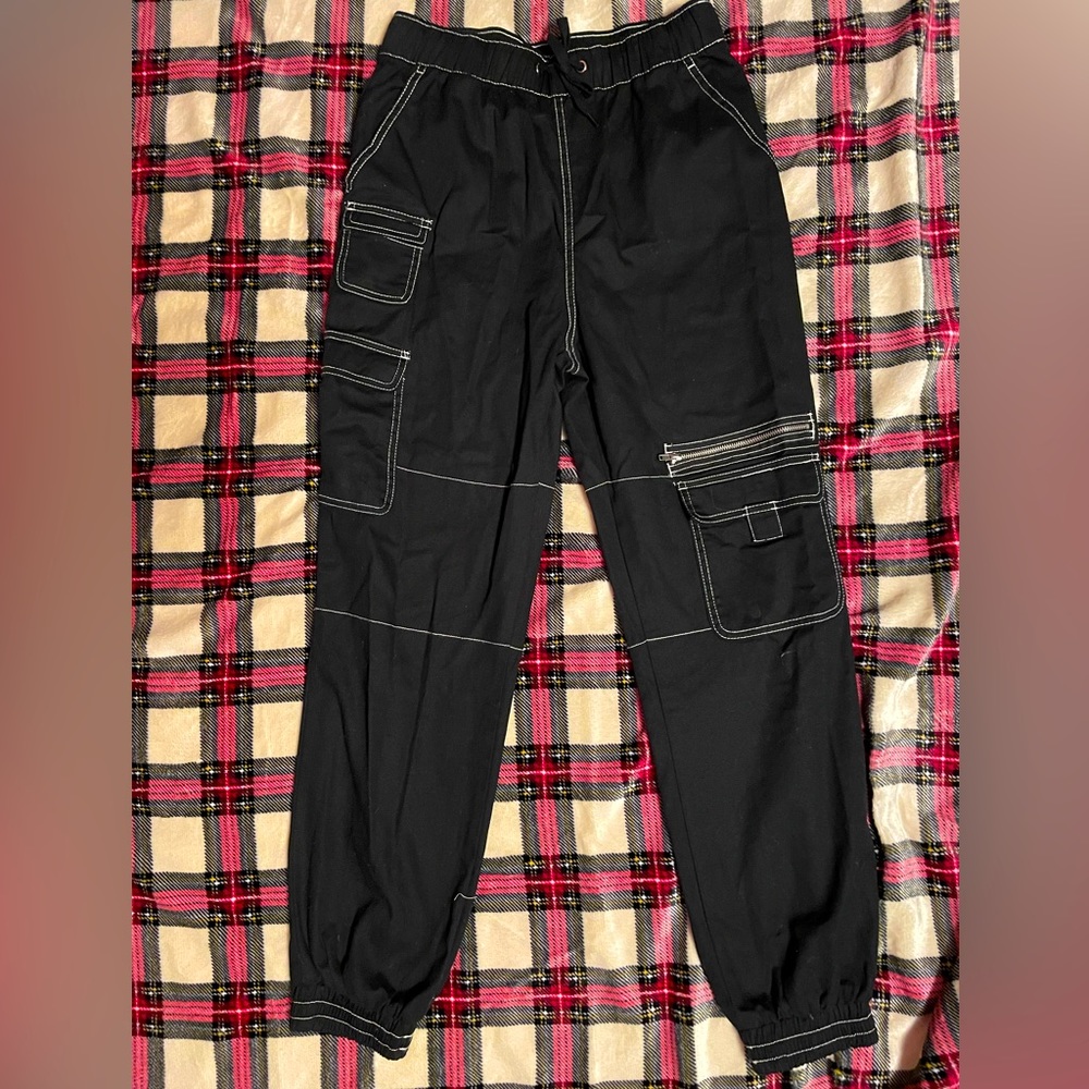 New hot topic drawstring unisex black with white stitching pants 7 zippers